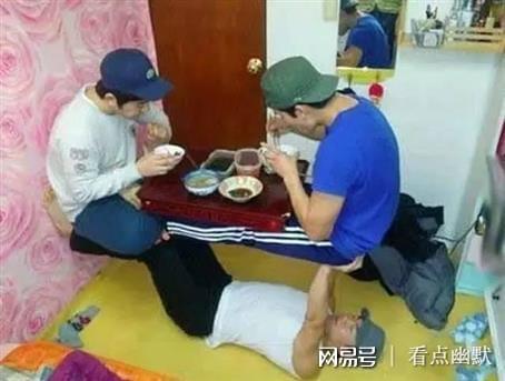 冷笑話大全：這可以當(dāng)表盤使了(圖3)