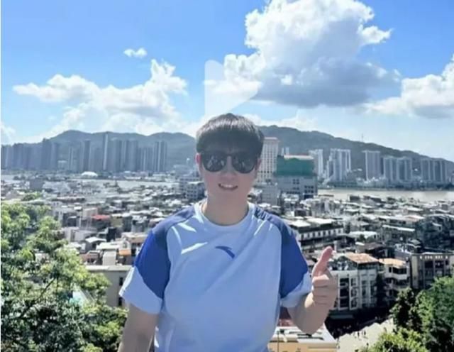 爆笑全程!盛李豪奪冠樊振東王楚欽打盹