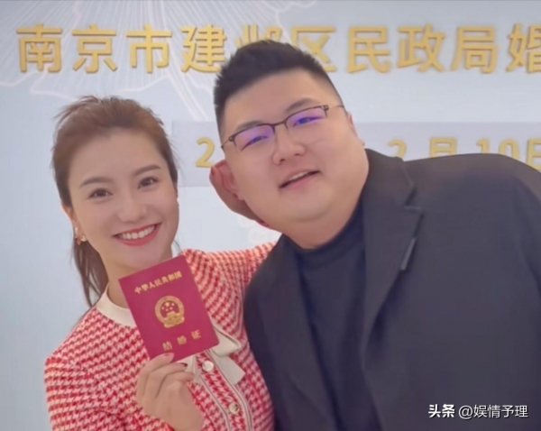 網(wǎng)紅猴哥說(shuō)車夫妻終離婚妻子已見律師