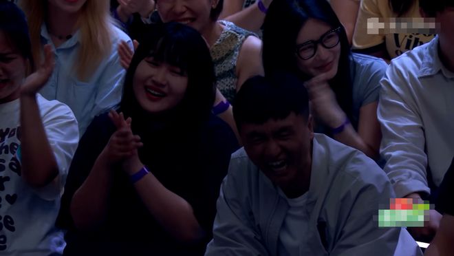 脫口秀界要完啦！幾個rap爛梗+飆倆英文單詞=超高分好笑在哪？(圖4)