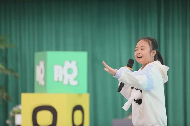 “學習的煩惱用脫口秀說說”成都小學生的單口喜劇太“炸場”了(圖10)