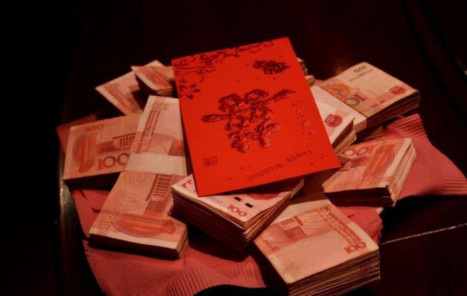 九游娛樂：給“壓歲錢”其實(shí)也有講究除夕給和初一給區(qū)別很大別鬧出笑話(圖11)